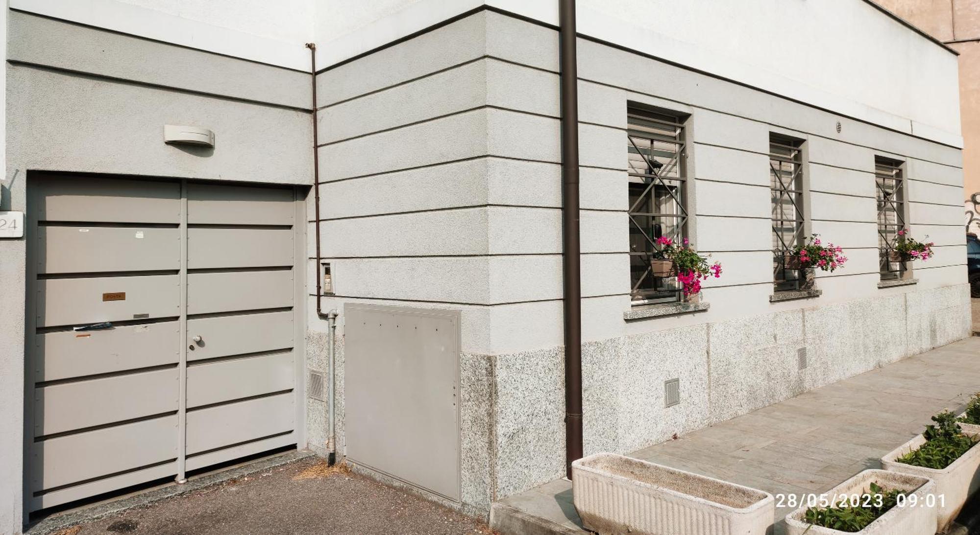 Grey House Pavia Con Box Privato Apartment Екстериор снимка